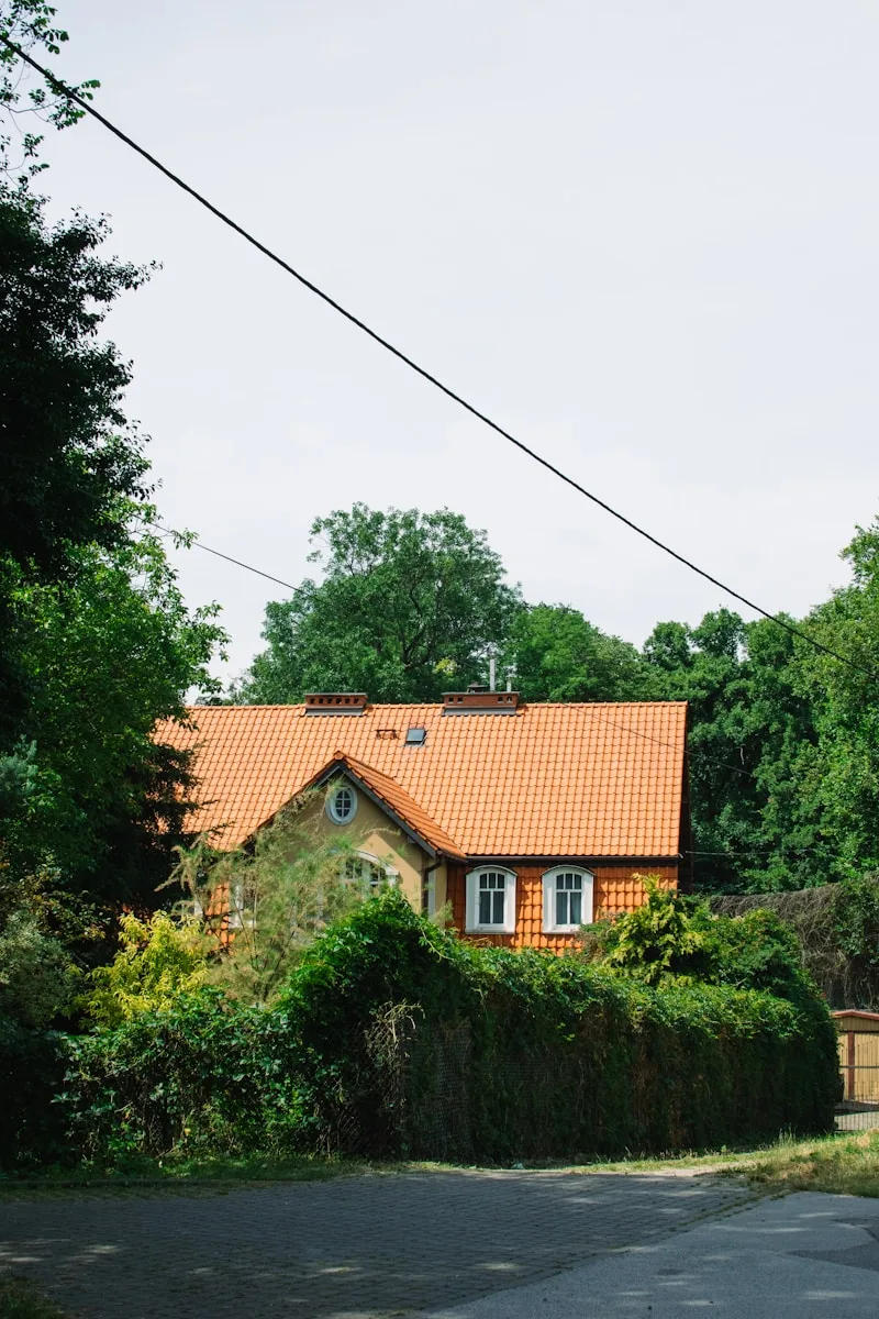 Dom wolnostojący z dużym ogrodem, Józefosław